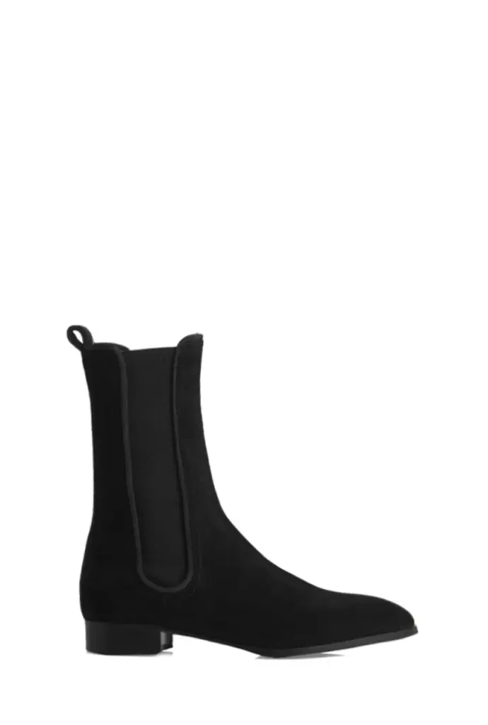 La Classica — Black Crosta